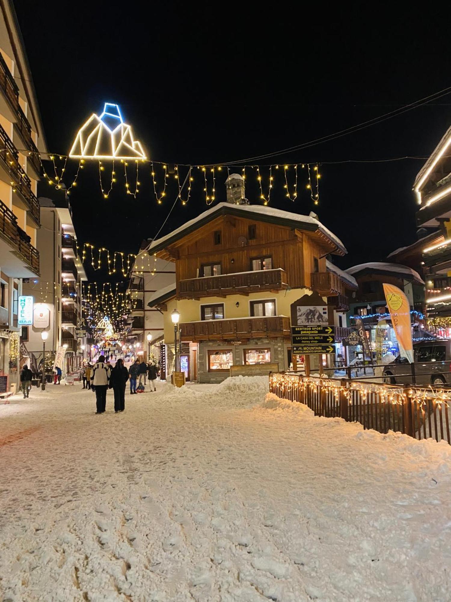 Ski Paradise - Cielo Alto Cervinia Breuil-Cervinia Exterior photo